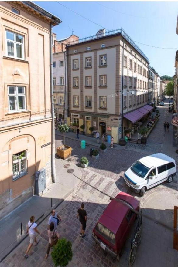 Apartment On Staroyevreyska 26 Lviv Dış mekan fotoğraf